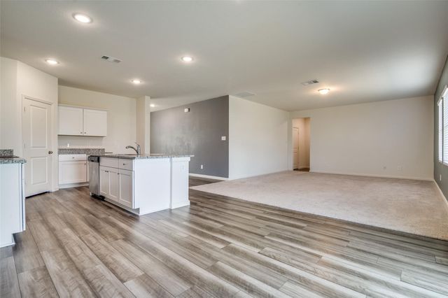 731 Yorkshire Drive, Lavon, TX 75166