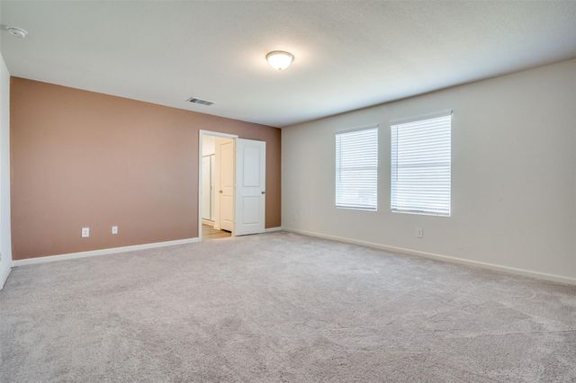 731 Yorkshire Drive, Lavon, TX 75166