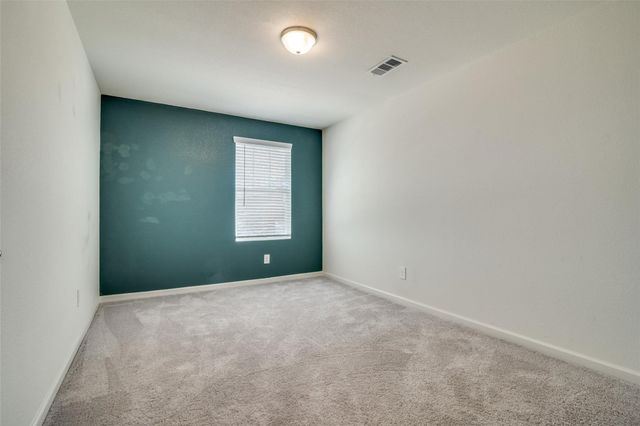 731 Yorkshire Drive, Lavon, TX 75166