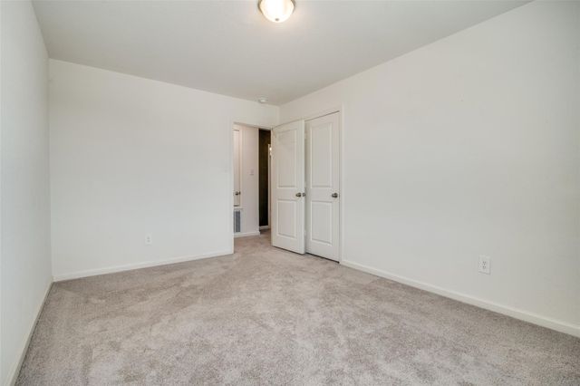 731 Yorkshire Drive, Lavon, TX 75166