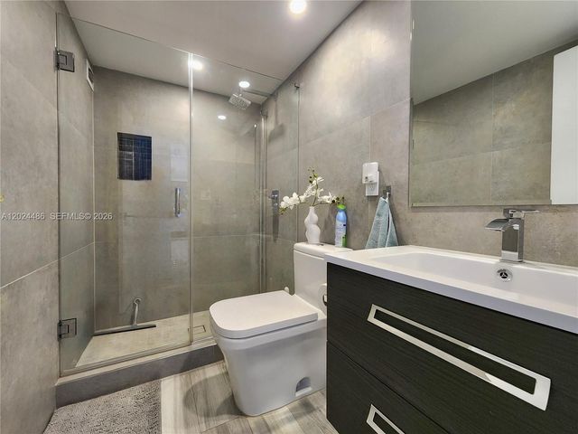 2030 S Ocean Dr 923, Hallandale Beach, FL 33009