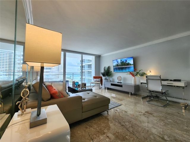 2030 S Ocean Dr 923, Hallandale Beach, FL 33009