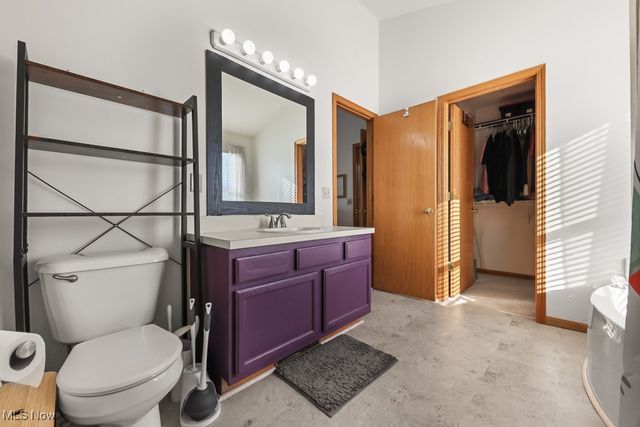 4464 Newcastle Cove, Brunswick, OH 44212