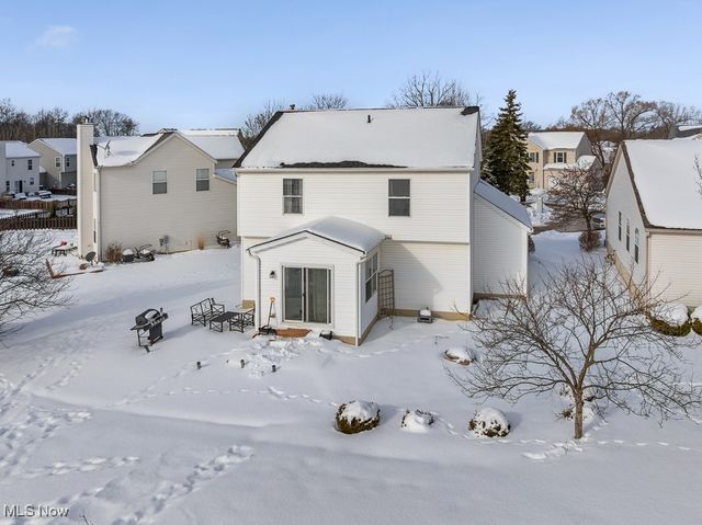 4464 Newcastle Cove, Brunswick, OH 44212