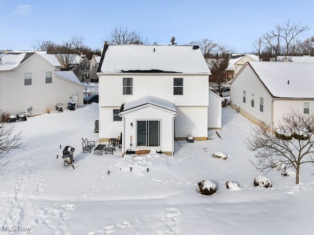 4464 Newcastle Cove, Brunswick, OH 44212