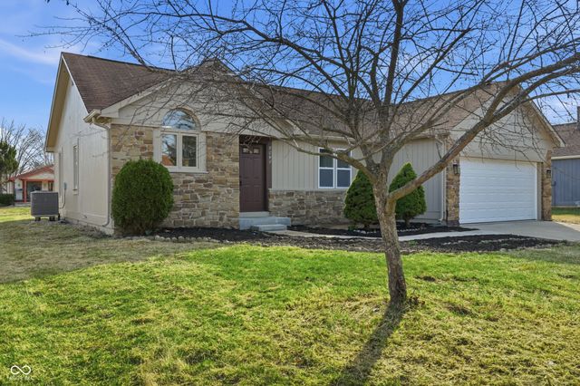 6935 Deerbrook Court, Indianapolis, IN 46214