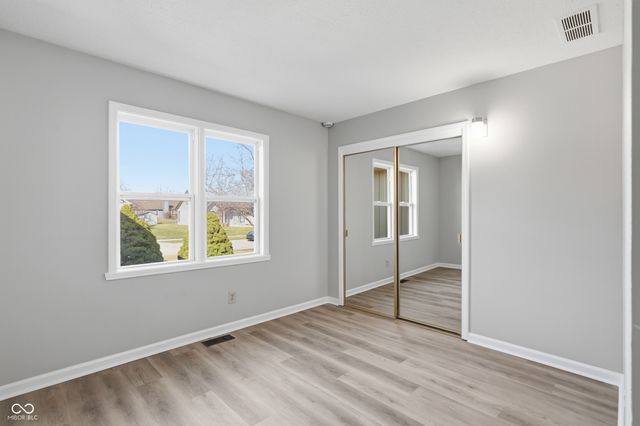 6935 Deerbrook Court, Indianapolis, IN 46214