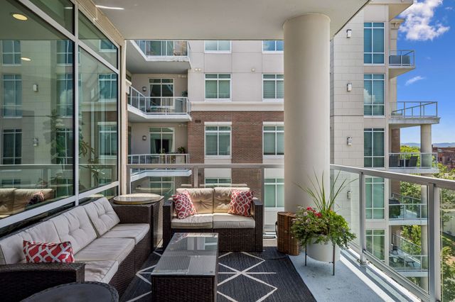 20 Rutledge St Apt 504, Nashville, TN 37210