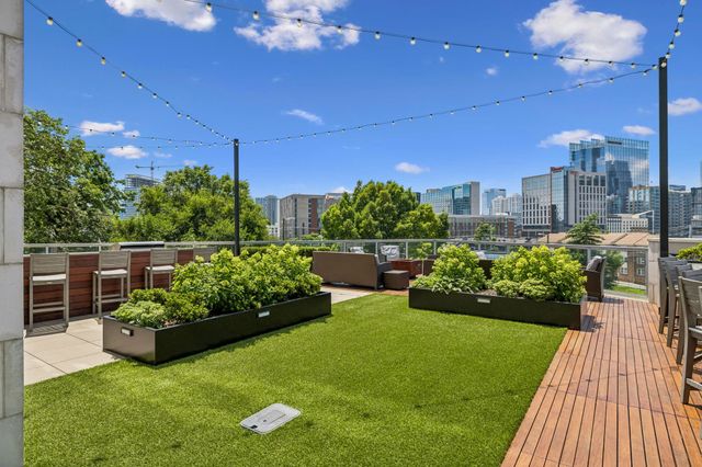 20 Rutledge St Apt 504, Nashville, TN 37210