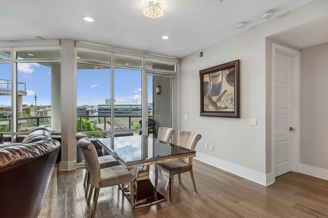 20 Rutledge St Apt 504, Nashville, TN 37210