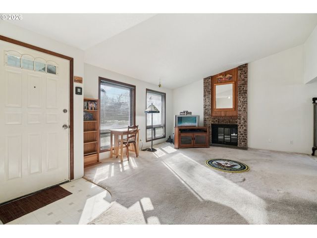 6695 Sw 172ND Ave, Beaverton, OR 97007