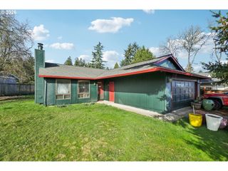 6695 Sw 172ND Ave, Beaverton, OR 97007
