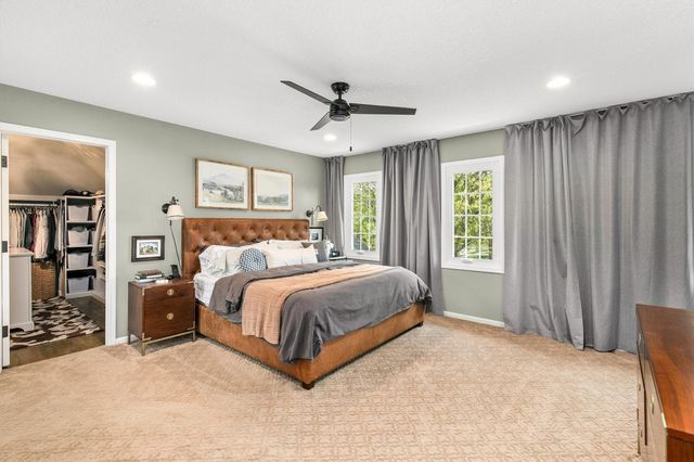 8120 Wellington Boulevard, Johnston, IA 50131