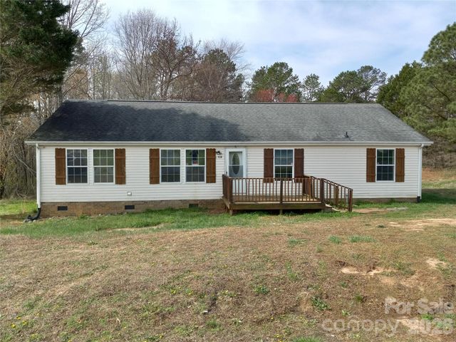 130 Gray Fox Drive, Lawndale, NC 28090