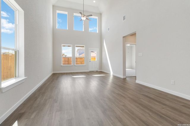 5926 Willow Point Blvd, San Antonio, TX 78219