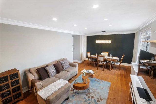 20 N Broadway H336, White Plains, NY 10601