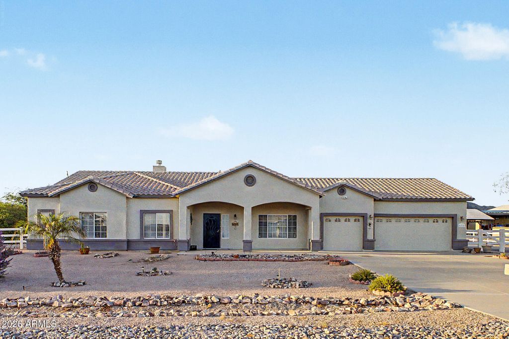9468 W Bartle Drive, Casa Grande, AZ 85194 — exterior