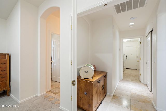 7664 W DONALD Drive, Peoria, AZ 85383