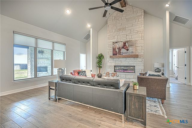 9110 Woodbine Drive, Temple, TX 76502