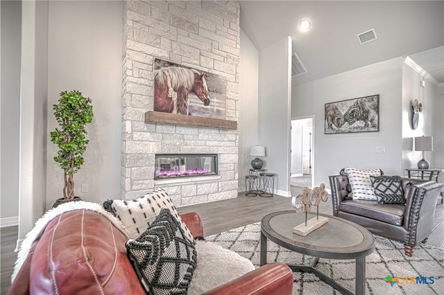 9110 Woodbine Drive, Temple, TX 76502