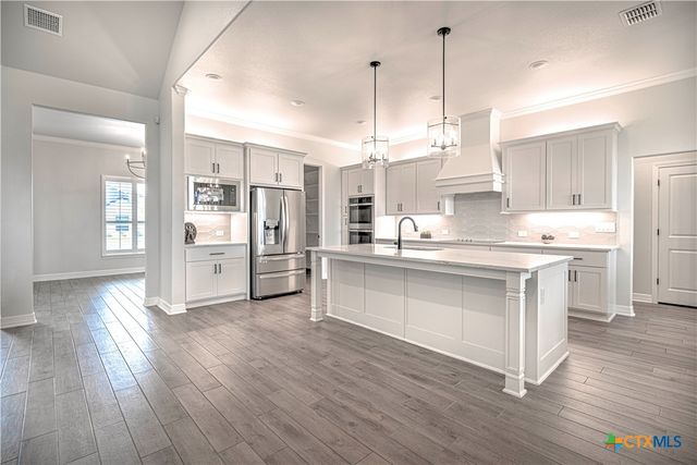 9110 Woodbine Drive, Temple, TX 76502