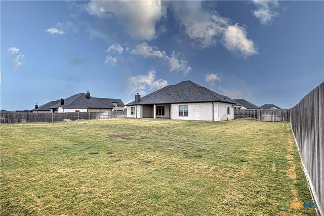 9110 Woodbine Drive, Temple, TX 76502