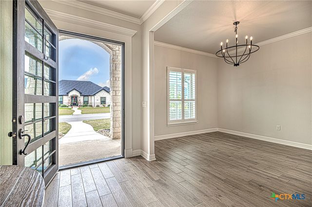 9110 Woodbine Drive, Temple, TX 76502