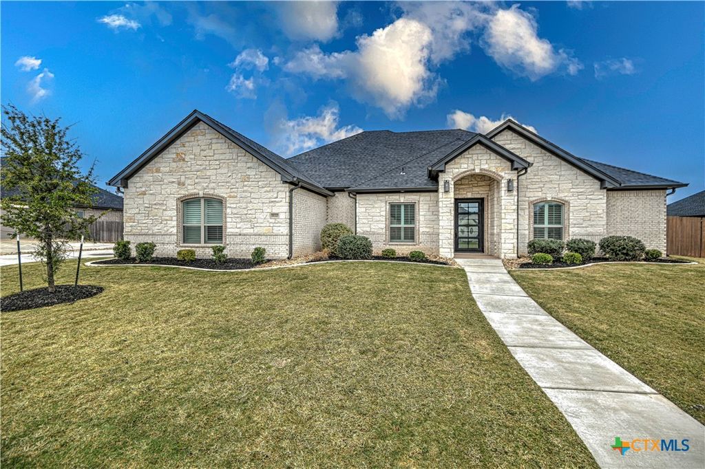9110 Woodbine Drive, Temple, TX 76502