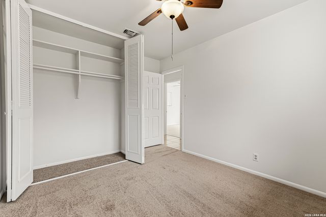 2911 EAGLE RDG, San Antonio, TX 78228