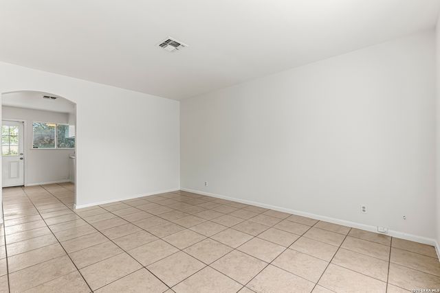 2911 EAGLE RDG, San Antonio, TX 78228