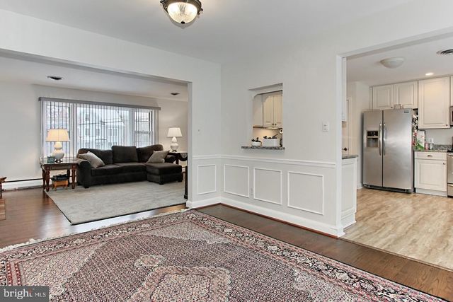 5619 WHARTON LN, Centreville, VA 20120