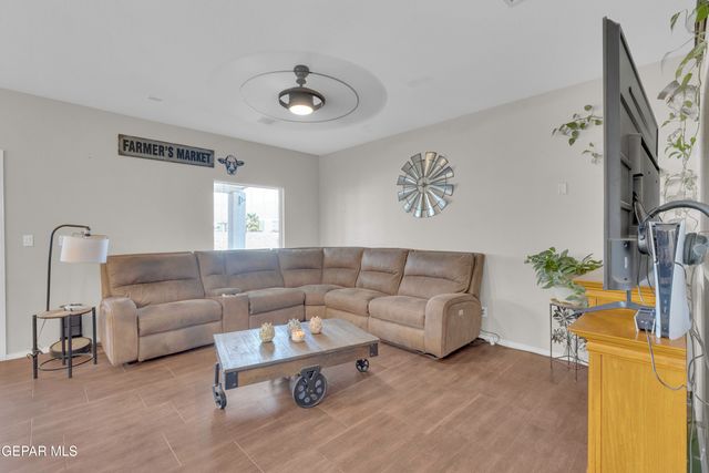 2165 WILLIAM WOOLVERTON, El Paso, TX 79938