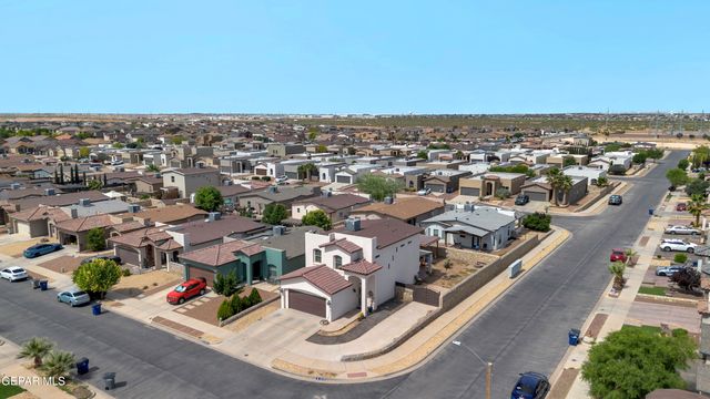 2165 WILLIAM WOOLVERTON, El Paso, TX 79938