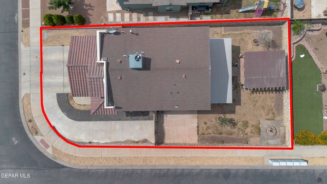 2165 WILLIAM WOOLVERTON, El Paso, TX 79938