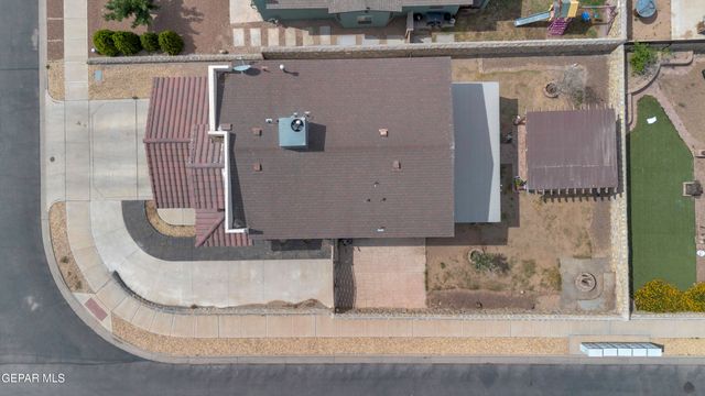 2165 WILLIAM WOOLVERTON, El Paso, TX 79938