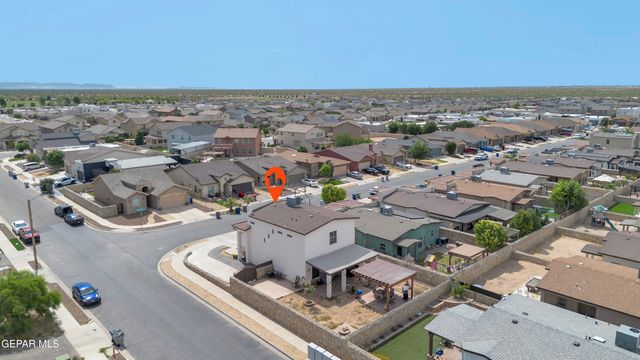 2165 WILLIAM WOOLVERTON, El Paso, TX 79938