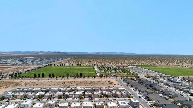 2165 WILLIAM WOOLVERTON, El Paso, TX 79938