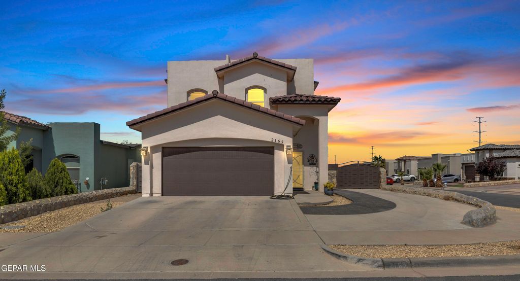 2165 WILLIAM WOOLVERTON, El Paso, TX 79938