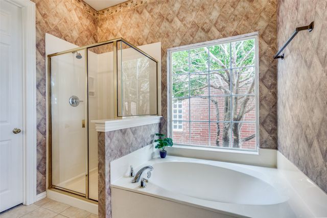2212 Stone Creek Drive, Mckinney, TX 75072