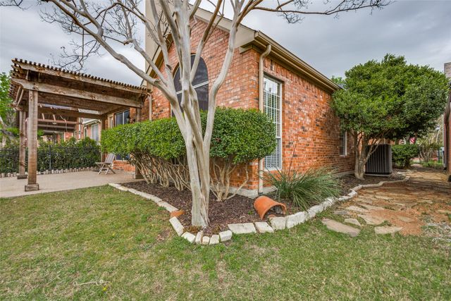 2212 Stone Creek Drive, Mckinney, TX 75072