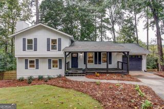 260 Moonshadow Court, Roswell, GA 30075