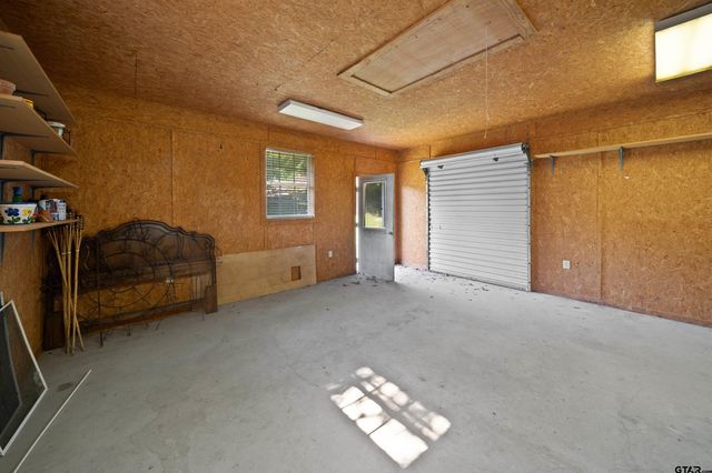 14381 Cedarwood Cir, Tyler, TX 75703