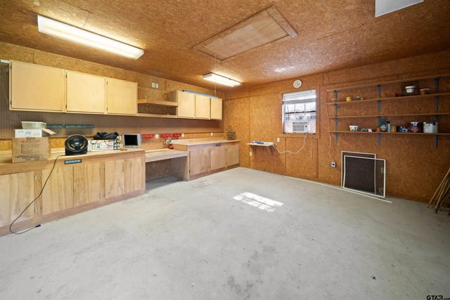 14381 Cedarwood Cir, Tyler, TX 75703
