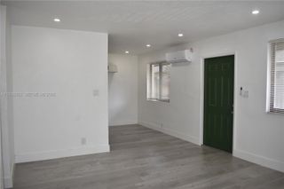 900 NW 8th Ave 1, Pompano Beach, FL 33060