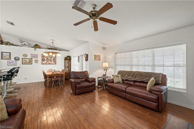 569 Rio Vista AVE, Punta Gorda, FL 33982