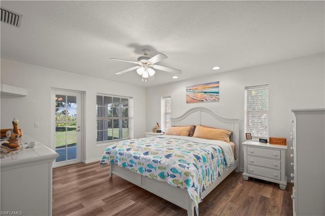 569 Rio Vista AVE, Punta Gorda, FL 33982