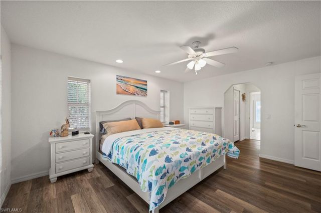 569 Rio Vista AVE, Punta Gorda, FL 33982