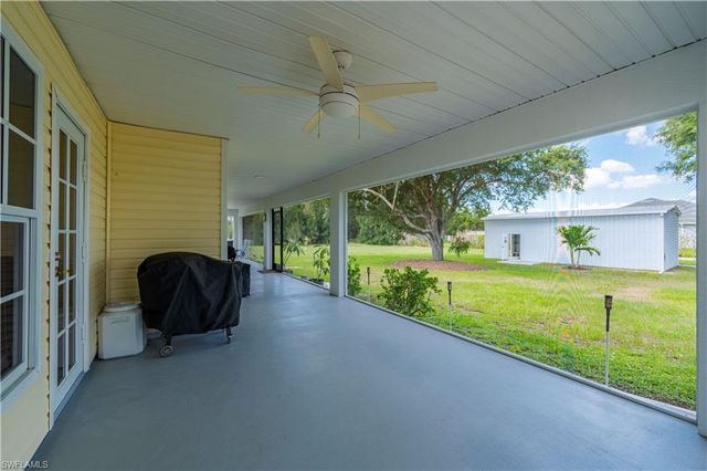 569 Rio Vista AVE, Punta Gorda, FL 33982