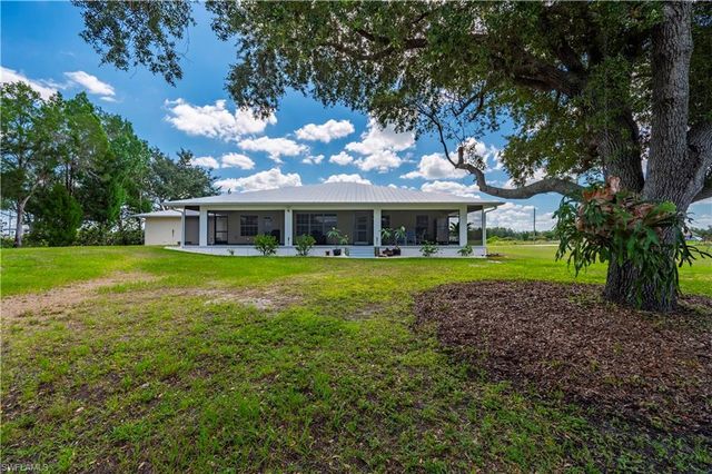 569 Rio Vista AVE, Punta Gorda, FL 33982