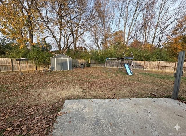 2700 Ridgewood Road, Searcy, AR 72143